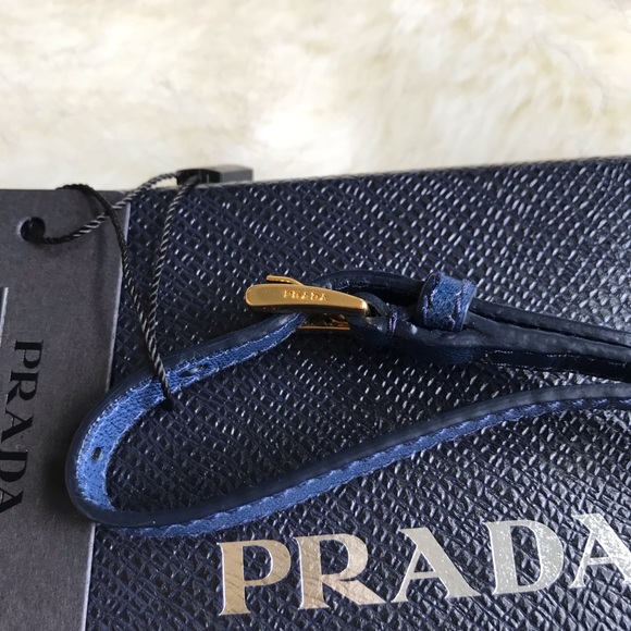 NWT Prada hibiscus charm  - Picture 4 of 4